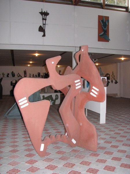  Музей модерної скульптури Михайла Дзиндри